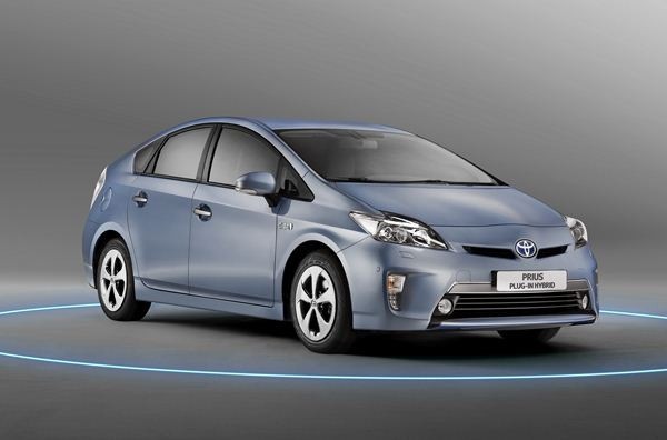 Une consommation de 2,2 litres aux 100 km avec la Toyota Prius Hybride Rechargeable