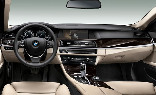 La BMW Série 5 passe à l'hybride
