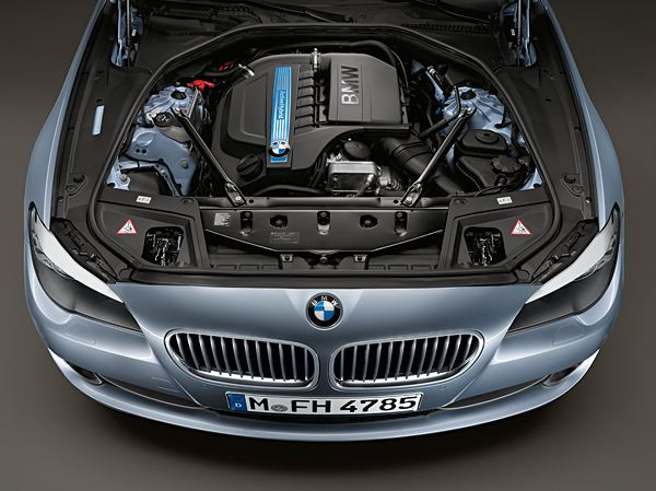 La BMW Série 5 passe à l'hybride