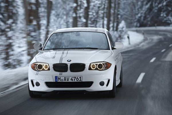 Une phase d’expérimentation de la Bmw ActiveE à propulsion électrique en 2012