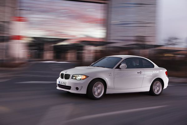 Une phase d’expérimentation de la Bmw ActiveE à propulsion électrique en 2012