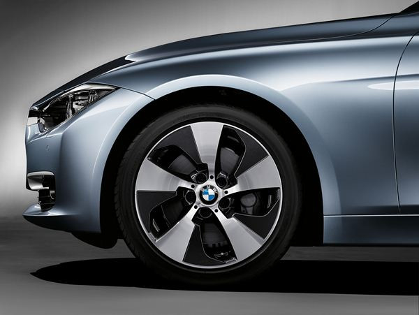 Une version hybride de la Bmw Série 3 annoncée à l’automne 2012