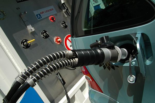 Le véhicule électrique à hydrogène en approche