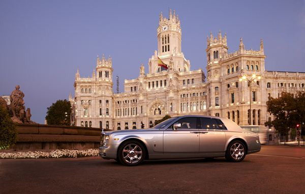 Le prototype électrique 102EX de Rolls-Royce termine son tour du monde
