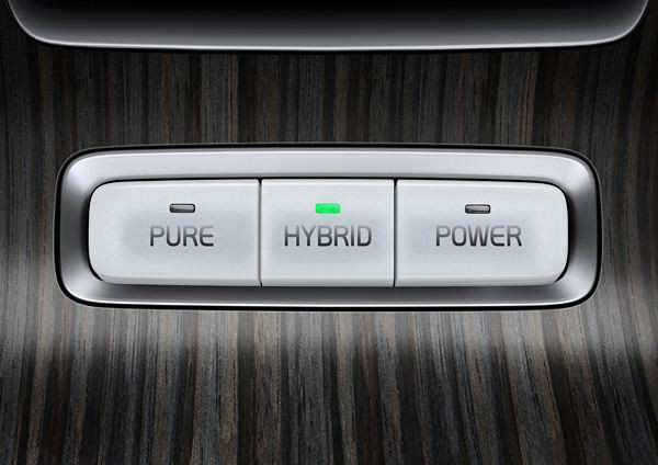 Volvo présente un concept de XC60 hybride essence rechargeable