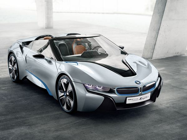 BMW dévoile le i8 Concept Spyder