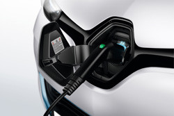 Les constructeurs de véhicules électriques s'impliquent dans la création d'une infrastructure de recharge