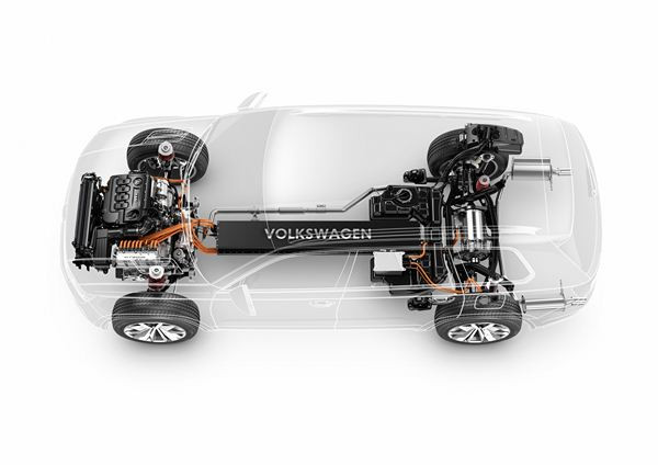 Le Volkswagen CrossBlue embarque une technologie hybride diesel rechargeable