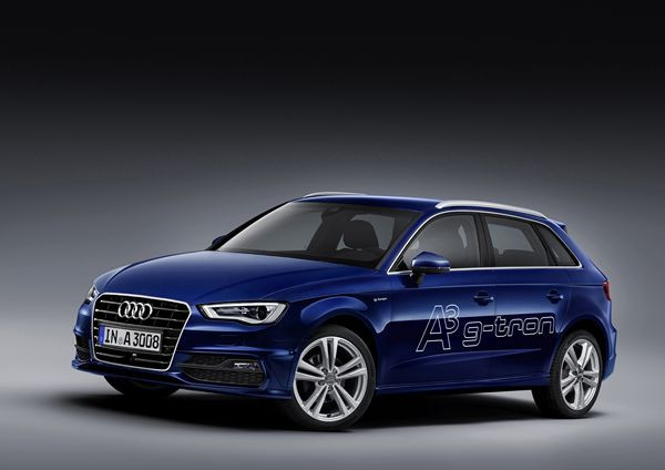 Une Audi A3 Sportback g-tron au fonctionnement bivalent qui roule au gaz et à l'essence