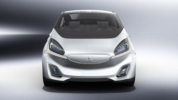 Une autonomie de 300 km pour le concept électrique Mitsubishi CA-MiEV