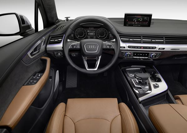 L'Audi Q7 e-tron quattro adopte la technologie hybride diesel rechargeable