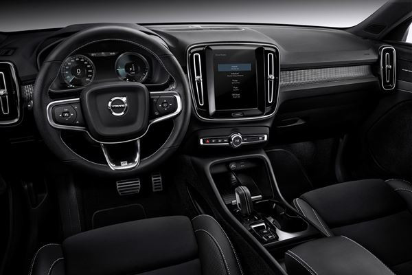 Le Volvo XC40 se décline en version hybride rechargeable