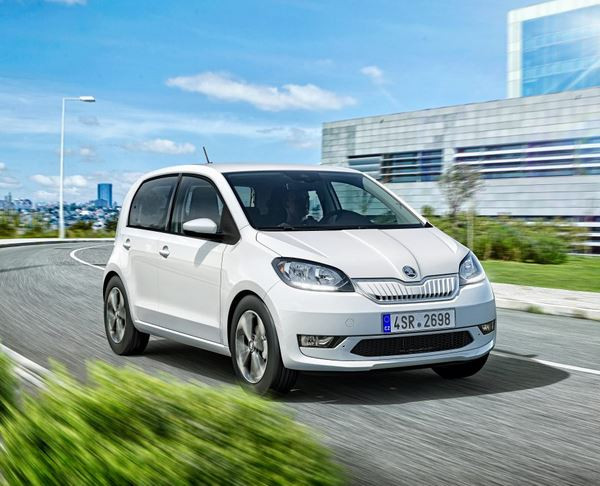 La mini-citadine Skoda Citigoe est équipée d’un moteur électrique