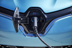 110 916 véhicules électriques particuliers vendus en France en 2020