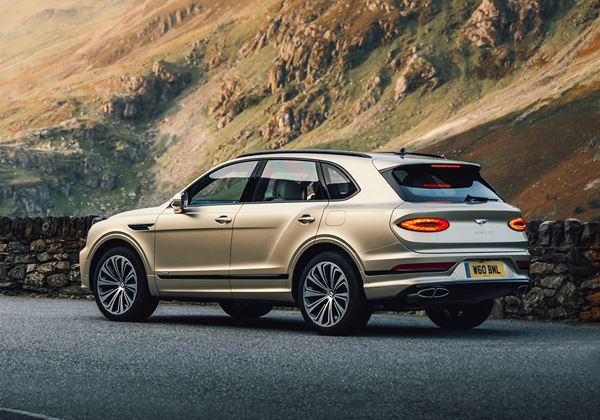 Le grand SUV de luxe Bentley Bentayga se décline en hybride rechargeable de 449 ch