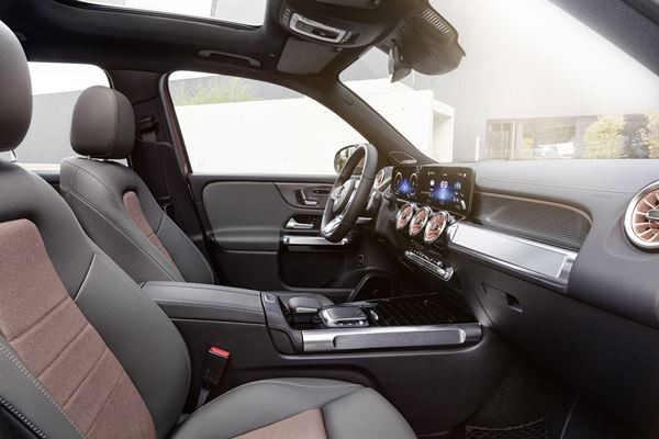 Le Mercedes EQB électrique comprend des modèles à traction et à transmission intégrale