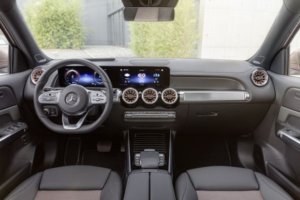 Le Mercedes EQB électrique comprend des modèles à traction et à transmission intégrale