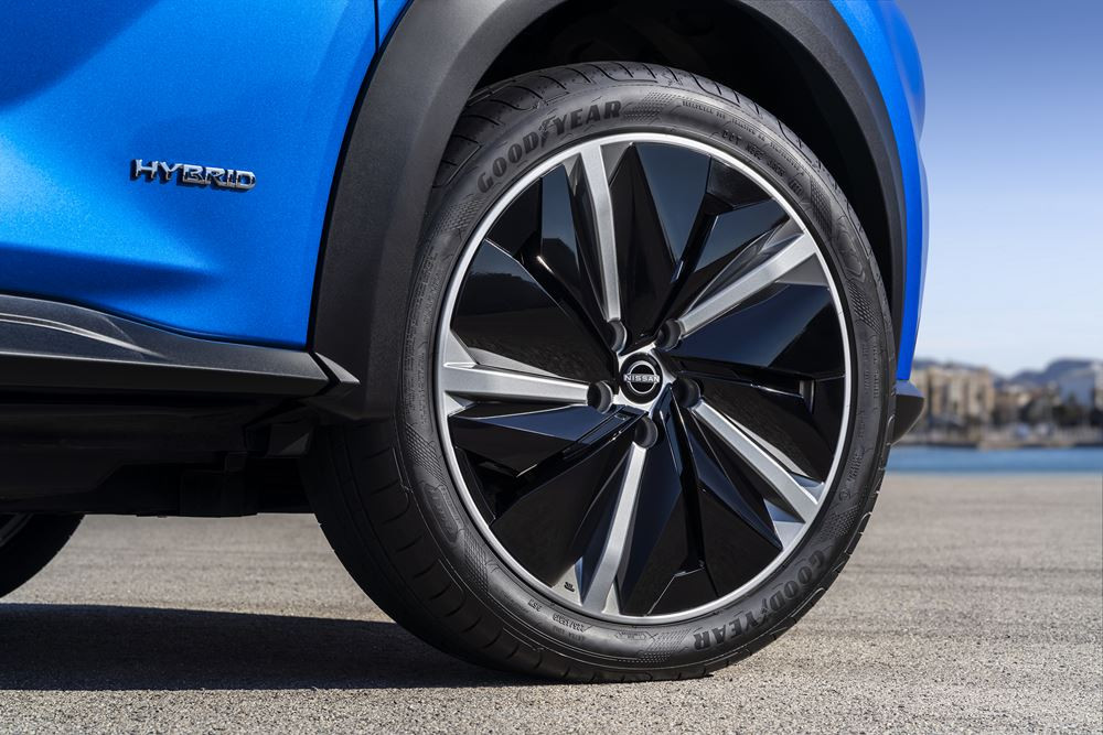 Le crossover urbain Nissan Juke reçoit une motorisation hybride