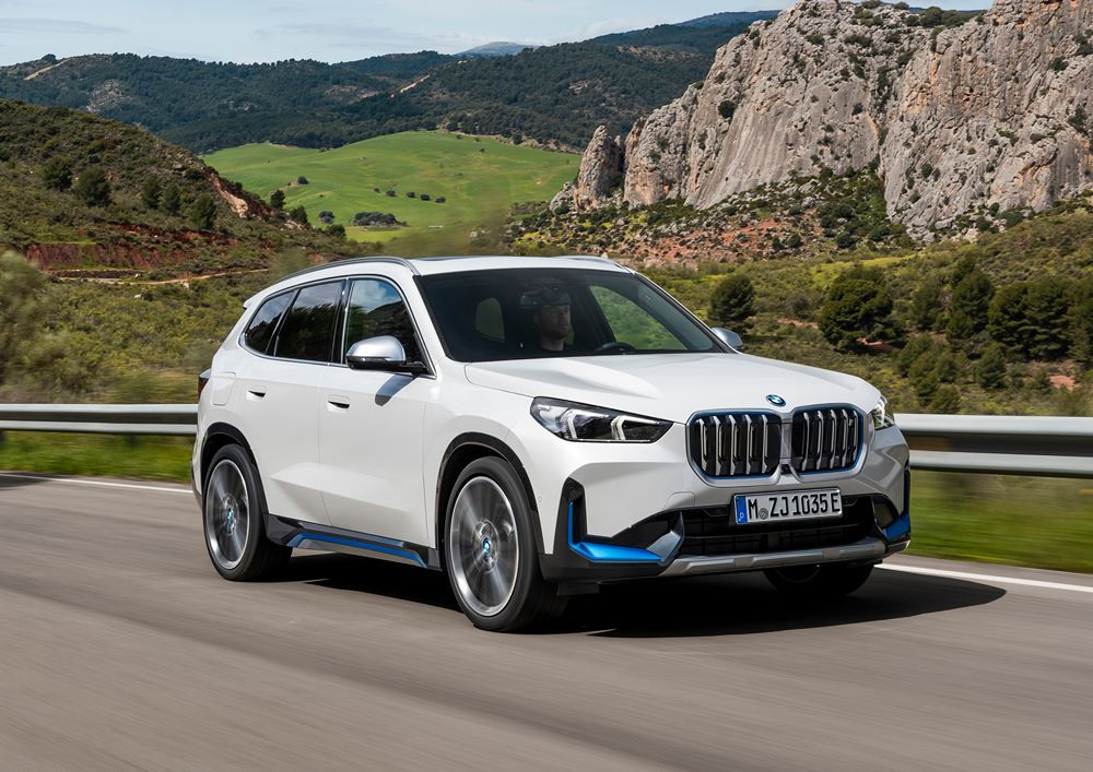 La BMW iX1 électrique permet une autonomie de 413 à 438 kilomètres