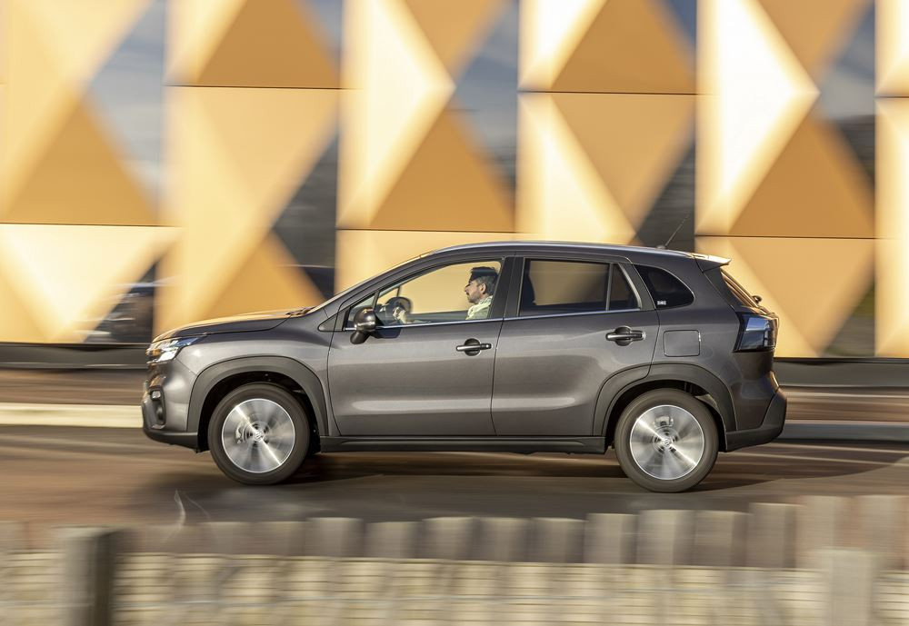 Le Suzuki S-Cross embarque une motorisation hybride auto-rechargeable