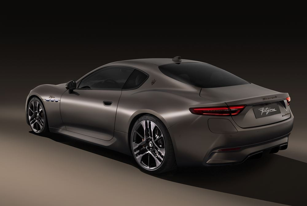 Le coupé électrique Maserati GranTurismo Folgore affiche des performances d'exception