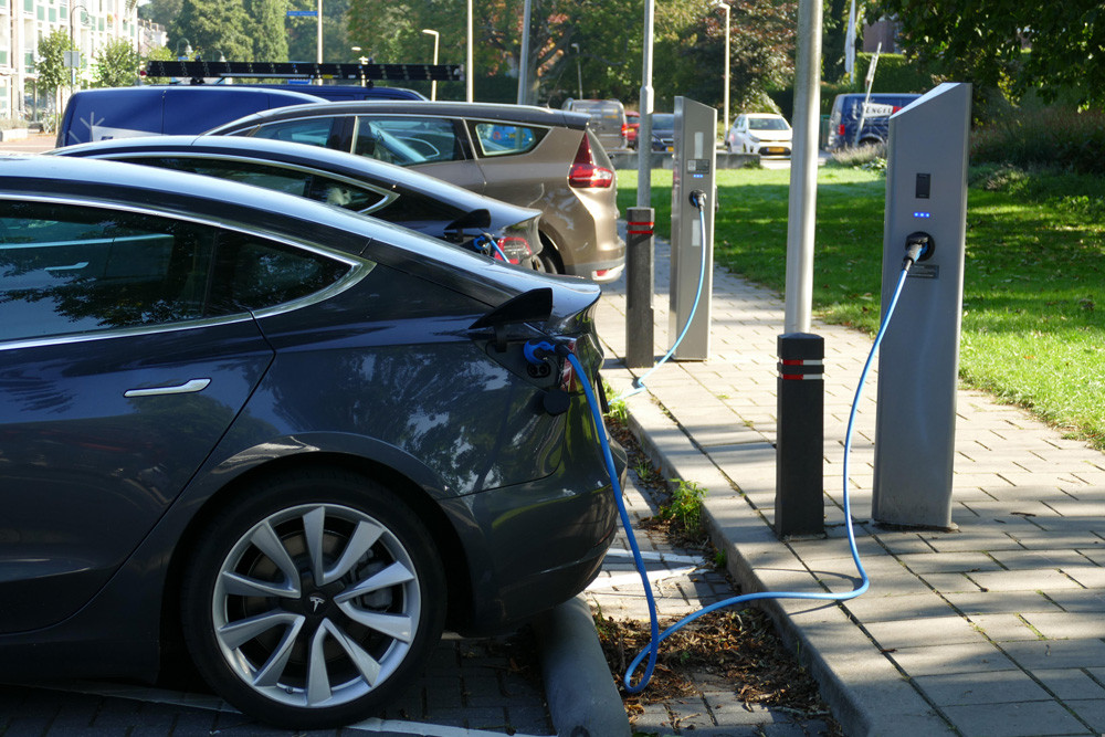 Le véhicule électrique émet des particules hors échappement