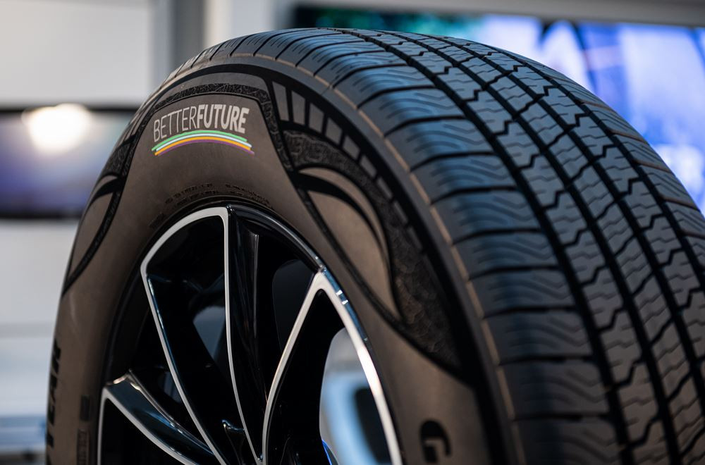 Un pneumatique de démonstration homologué Goodyear contenant 90% de matériaux durables