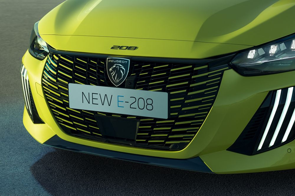 La Peugeot e-208 électrique 115 kW/156 ch propose jusqu'à 400 km d'autonomie WLTP
