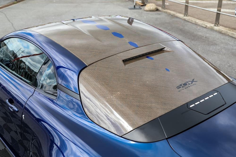 Le lin pour des pièces de prototypes précédemment réalisées en carbone