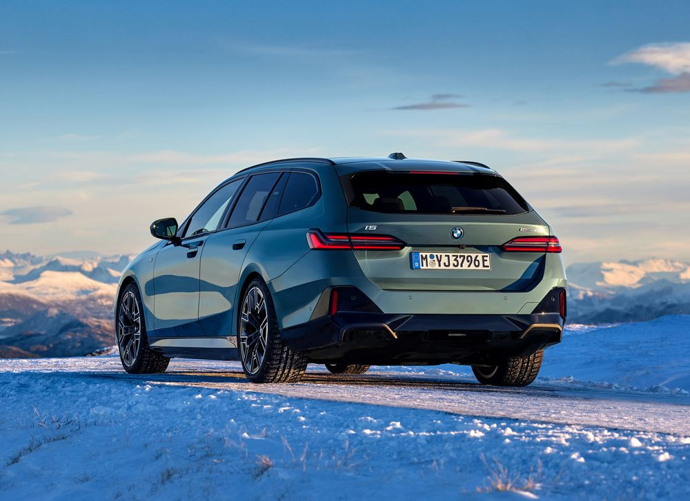 La BMW i5 eDrive40 Touring électrique affiche près de 500 kilomètres d'autonomie