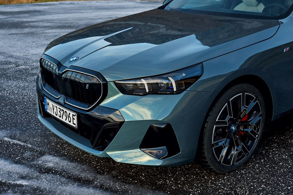 La BMW i5 eDrive40 Touring électrique affiche près de 500 kilomètres d'autonomie
