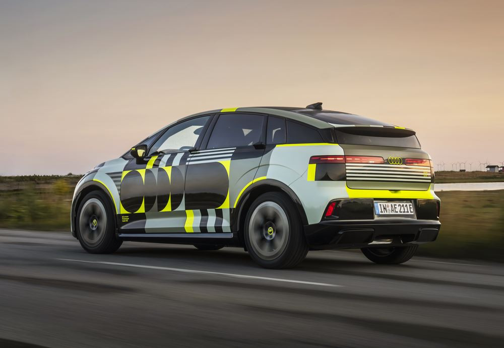 La consommation de l'Audi A2 e-tron électrique 190 ch s'établit à 12,8 kWh aux 100 km