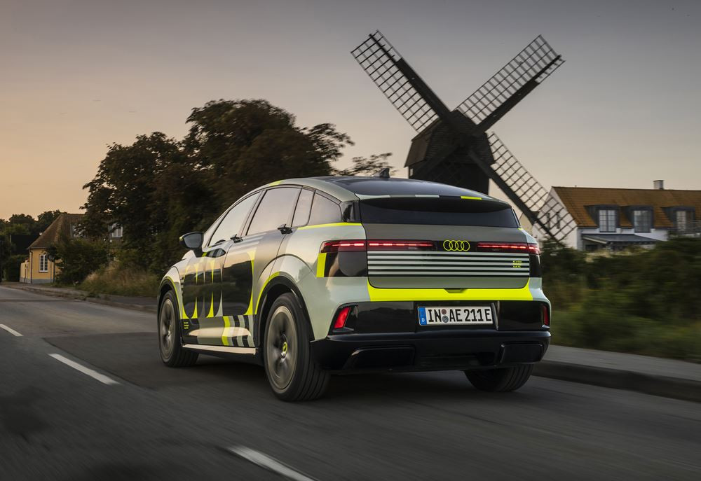La consommation de l'Audi A2 e-tron électrique 190 ch s'établit à 12,8 kWh aux 100 km