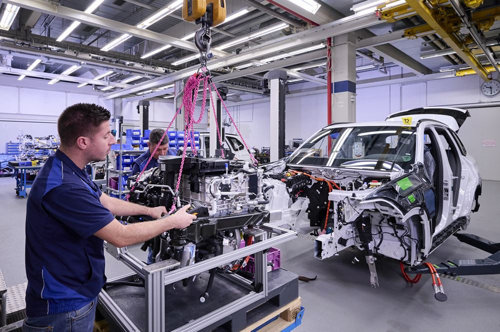 Le centre de recherche et d'innovation BMW de Munich produit la BMW iX5 Hydrogen