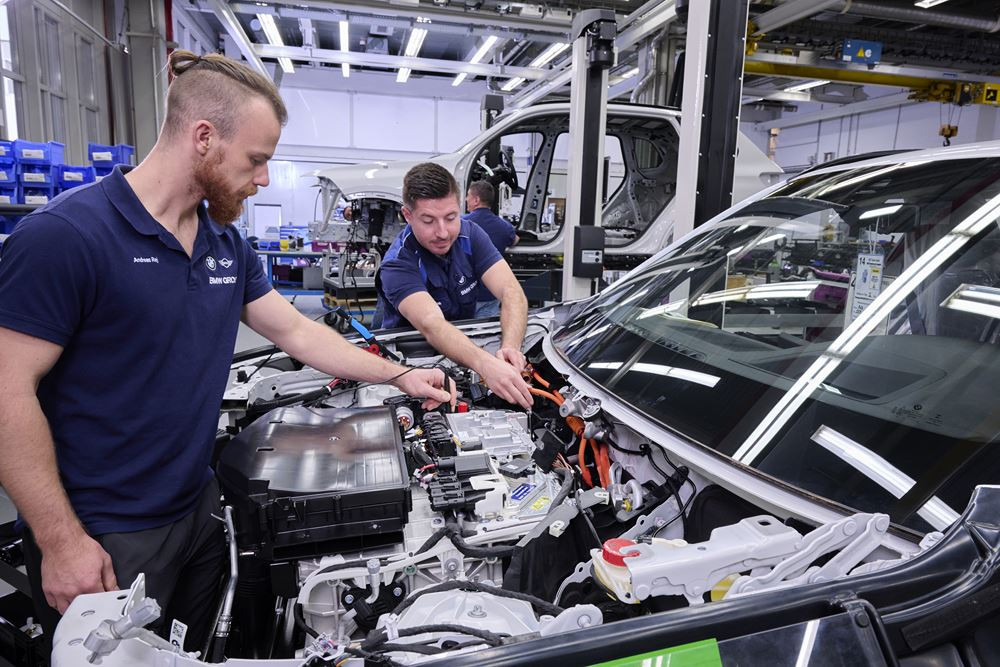 Le centre de recherche et d'innovation BMW de Munich produit la BMW iX5 Hydrogen