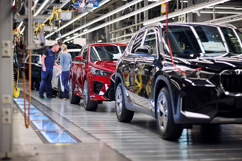 Découverte des chaînes de montage de l'usine BMW de Ratisbonne