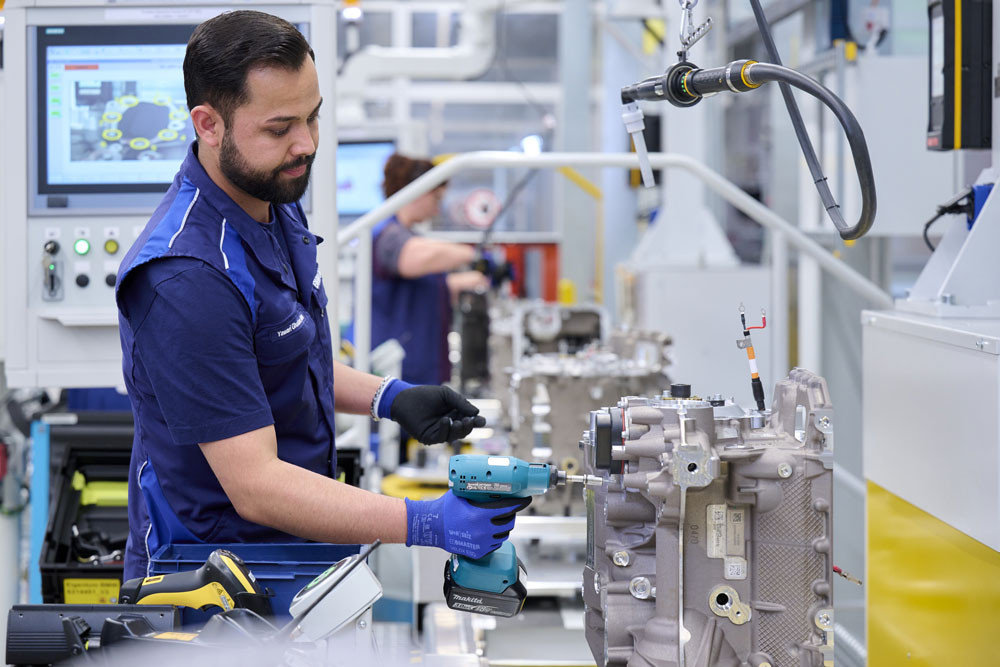 L'usine 02.20 BMW de Dingolfing assure la production de pièces pour chaînes de transmission électriques