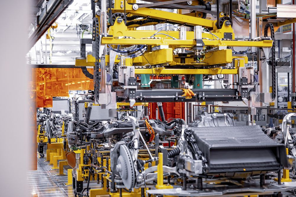 L'usine Mercedes-Benz de Brême assure la production de onze modèles différents