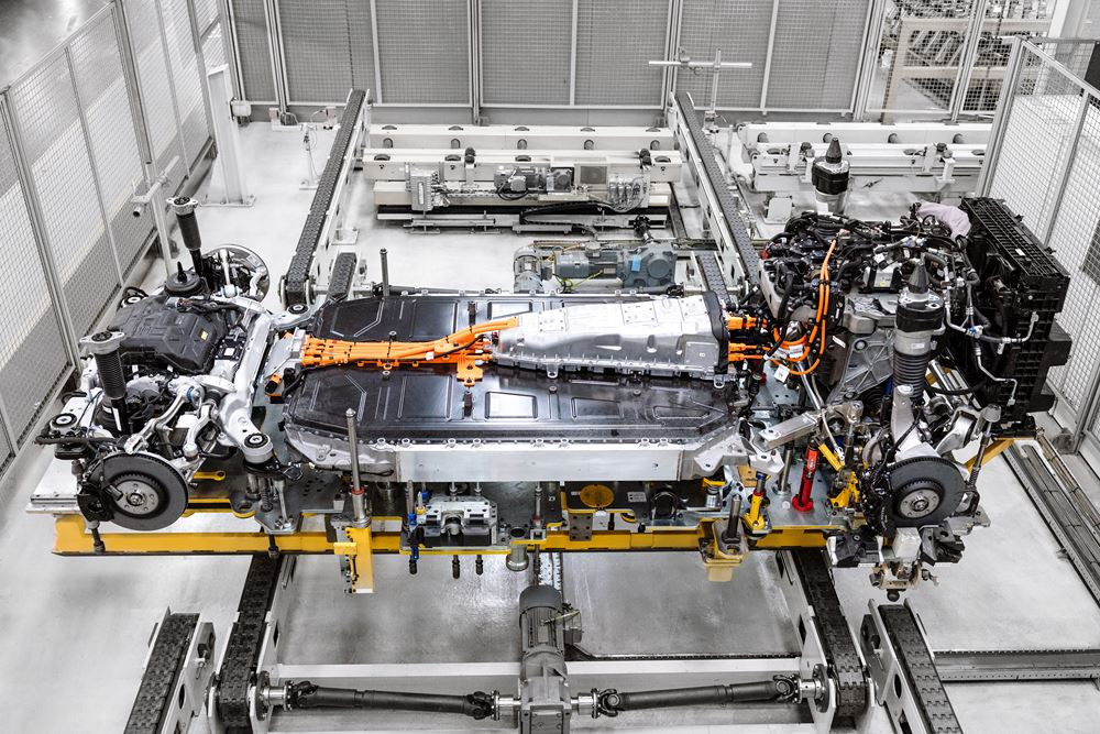 Le site JLR de Solihull assure la production du Range Rover Electric