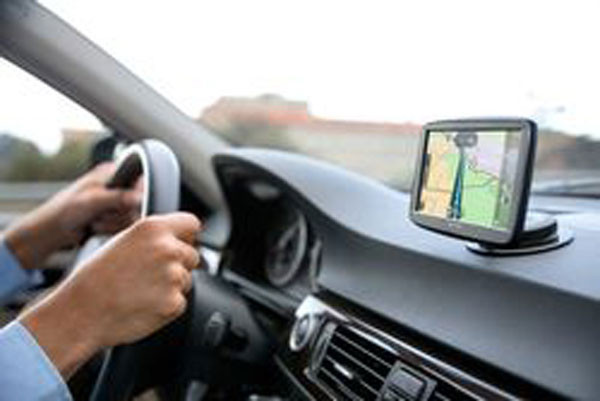 Le GPS TomTom Via 53 avec Wi-Fi intégré facilite les mises à jour par Wi-Fi