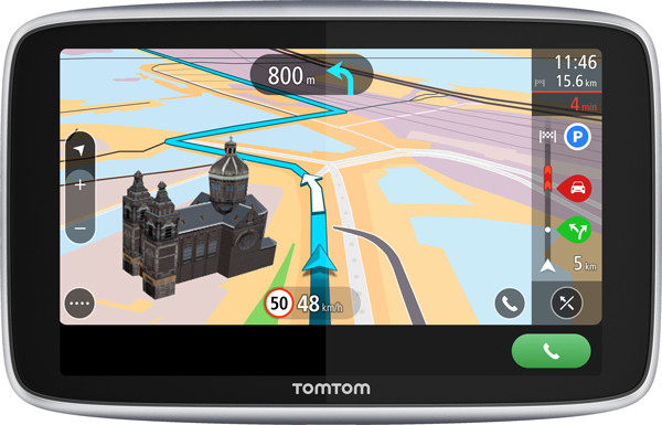 Le GPS TomTom Go Premium offre des prestations de voiture connectée