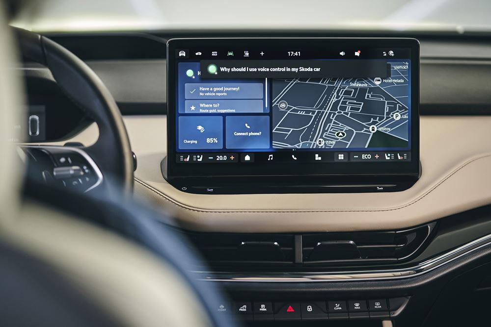 L'assistant vocal « Laura » de Skoda intègre le chatbot ChatGPT