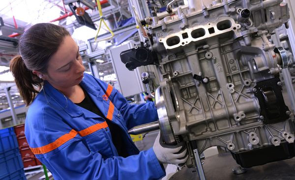 Un nouveau moteur 3 cylindres PureTech Turbo PSA Peugeot-Citroën