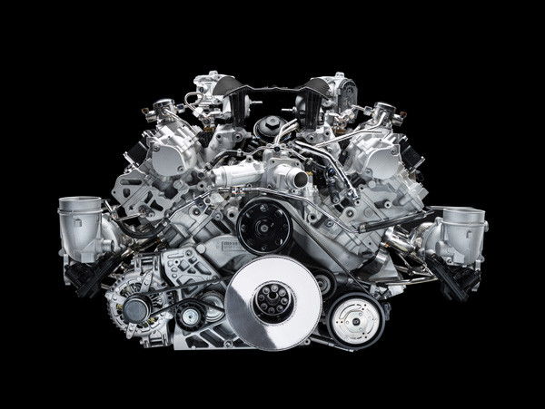 Le moteur Maserati Nettuno 6 cylindres bi-turbo de 3 litres délivre 630 ch