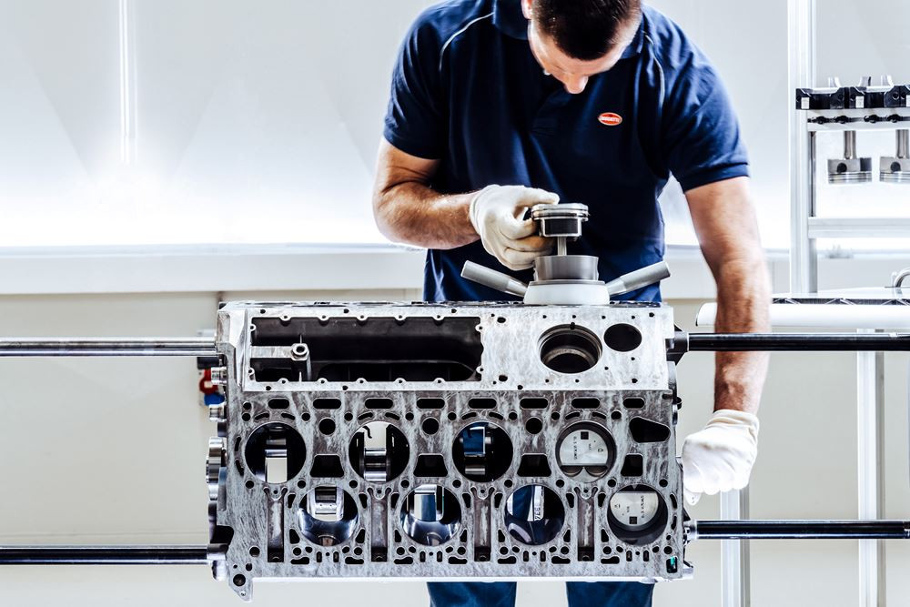 Moteur Bugatti W16 8.0 litres: le dernier 16 cylindres du genre