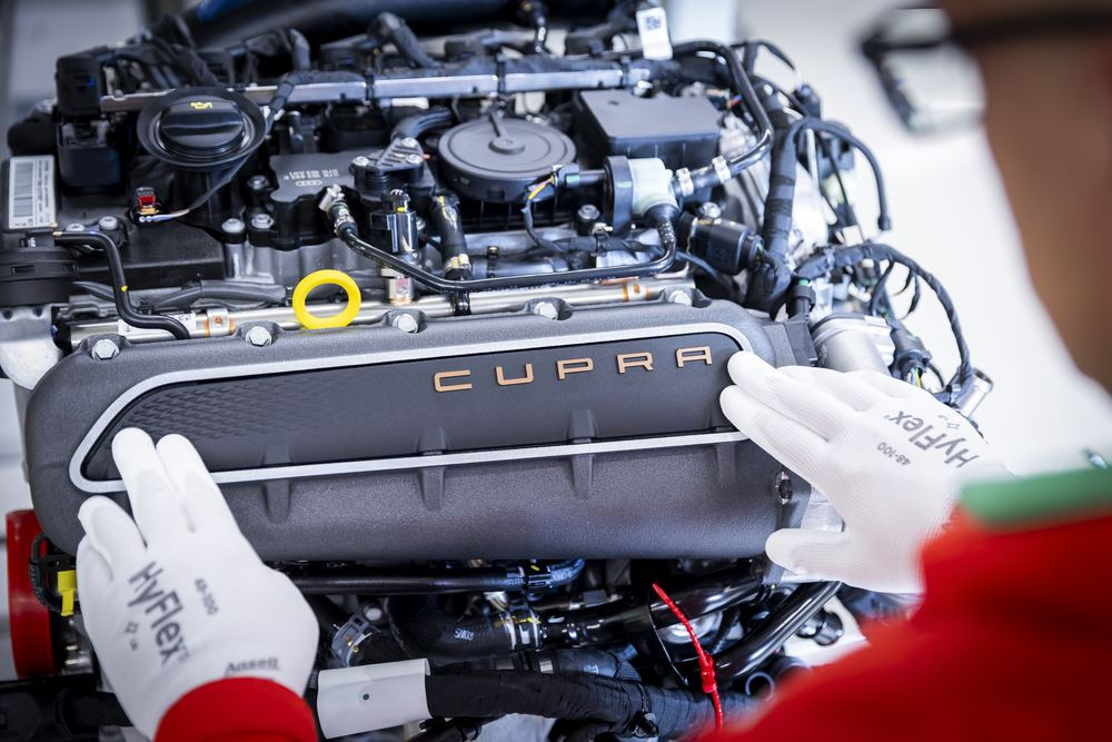Le moteur cinq cylindres de 390 ch de la Cupra Formentor VZ5 est composé de 500 pièces
