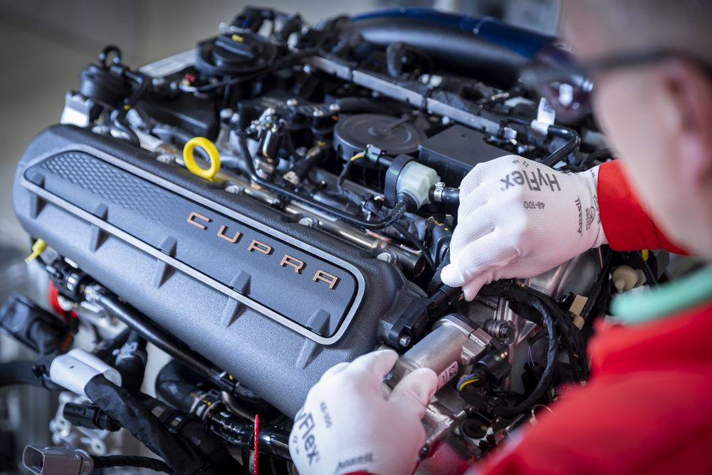Le moteur cinq cylindres de 390 ch de la Cupra Formentor VZ5 est composé de 500 pièces