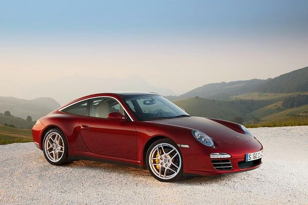 La nouvelle Porsche 911 Targa commercialisée en octobre 2008