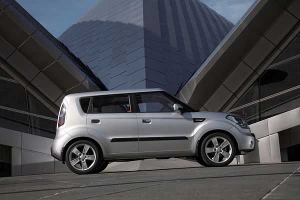 Le nouveau crossover urbain de Kia est commercialisé à moins de 15 000 €