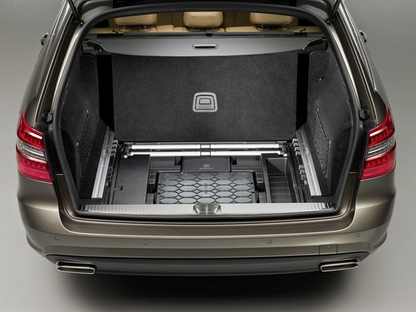 La nouvelle Mercedes Classe E Break commercialisée à partir de 44 000 Euros